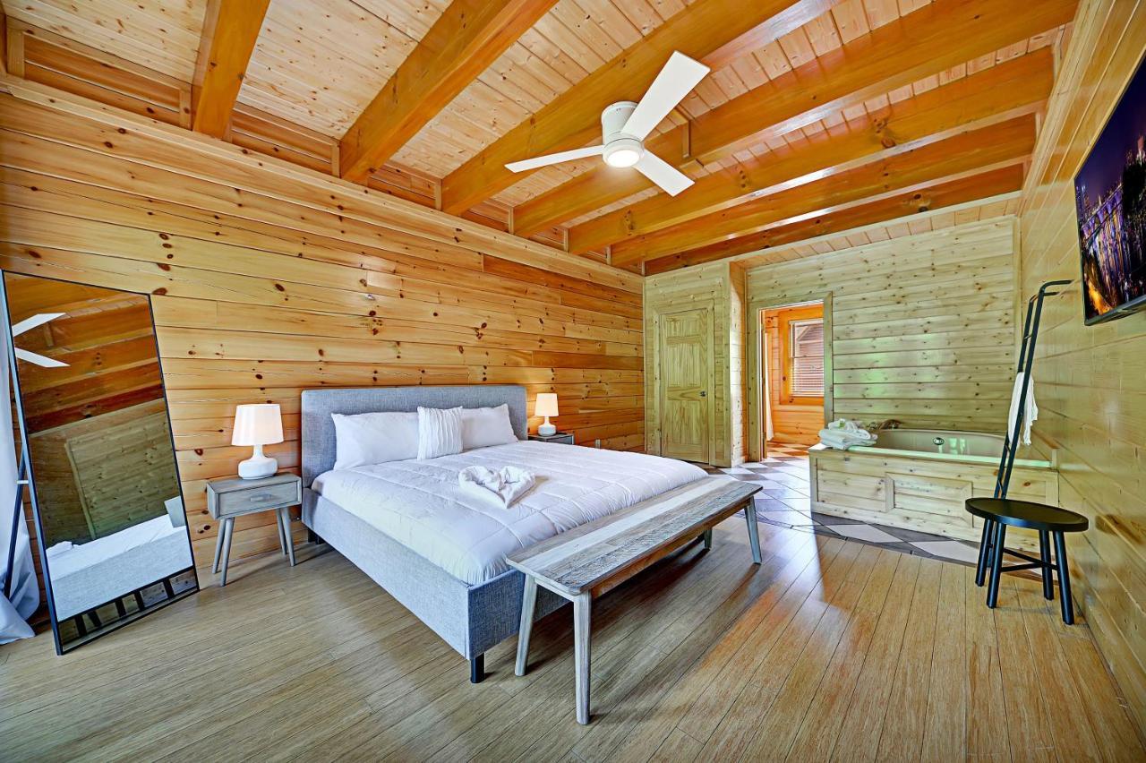 セバービル Gorgeous Large Mountain View Cabin W Hot Tub, Free Wifi, Gamesヴィラ エクステリア 写真