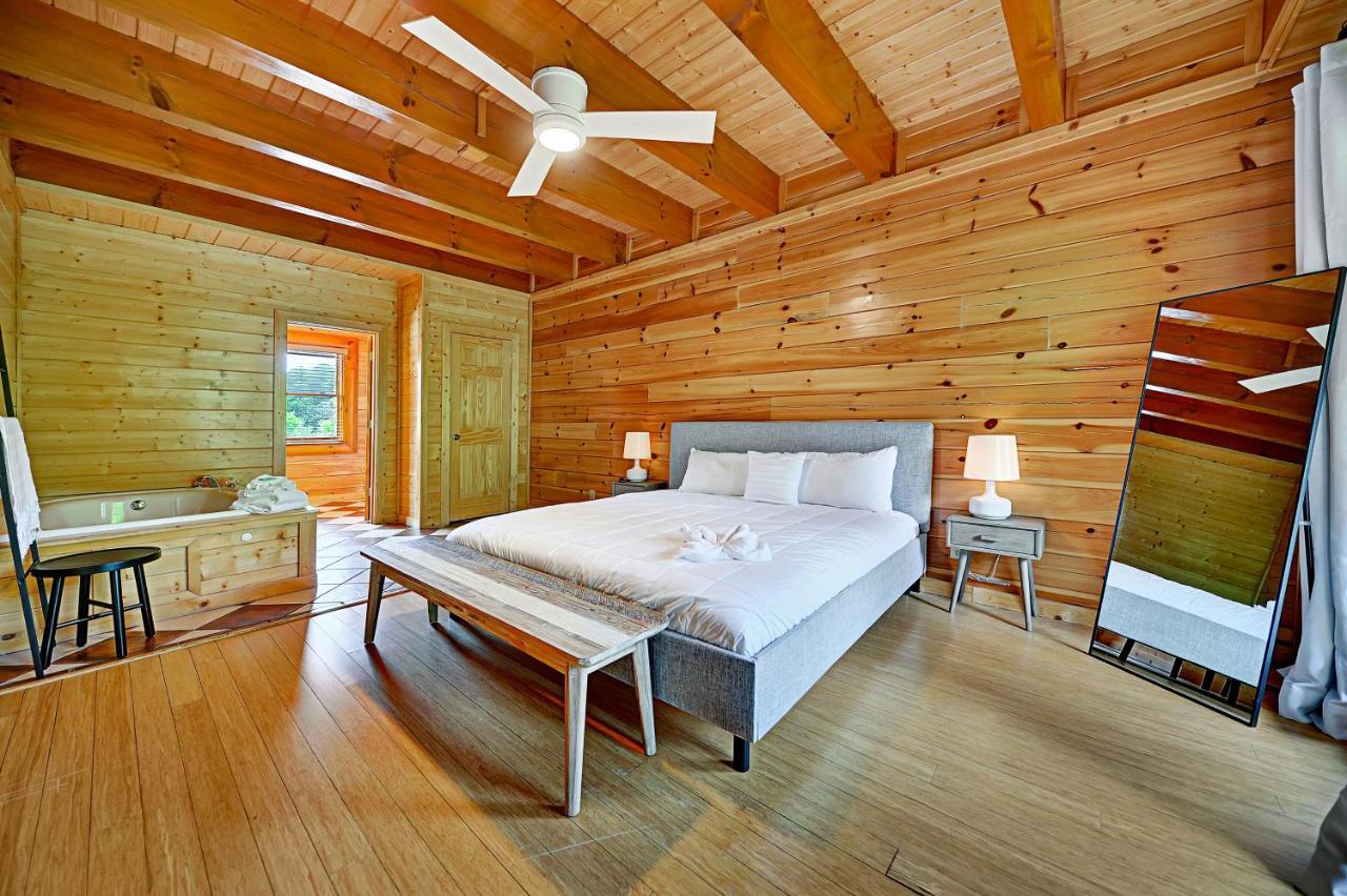 セバービル Gorgeous Large Mountain View Cabin W Hot Tub, Free Wifi, Gamesヴィラ エクステリア 写真