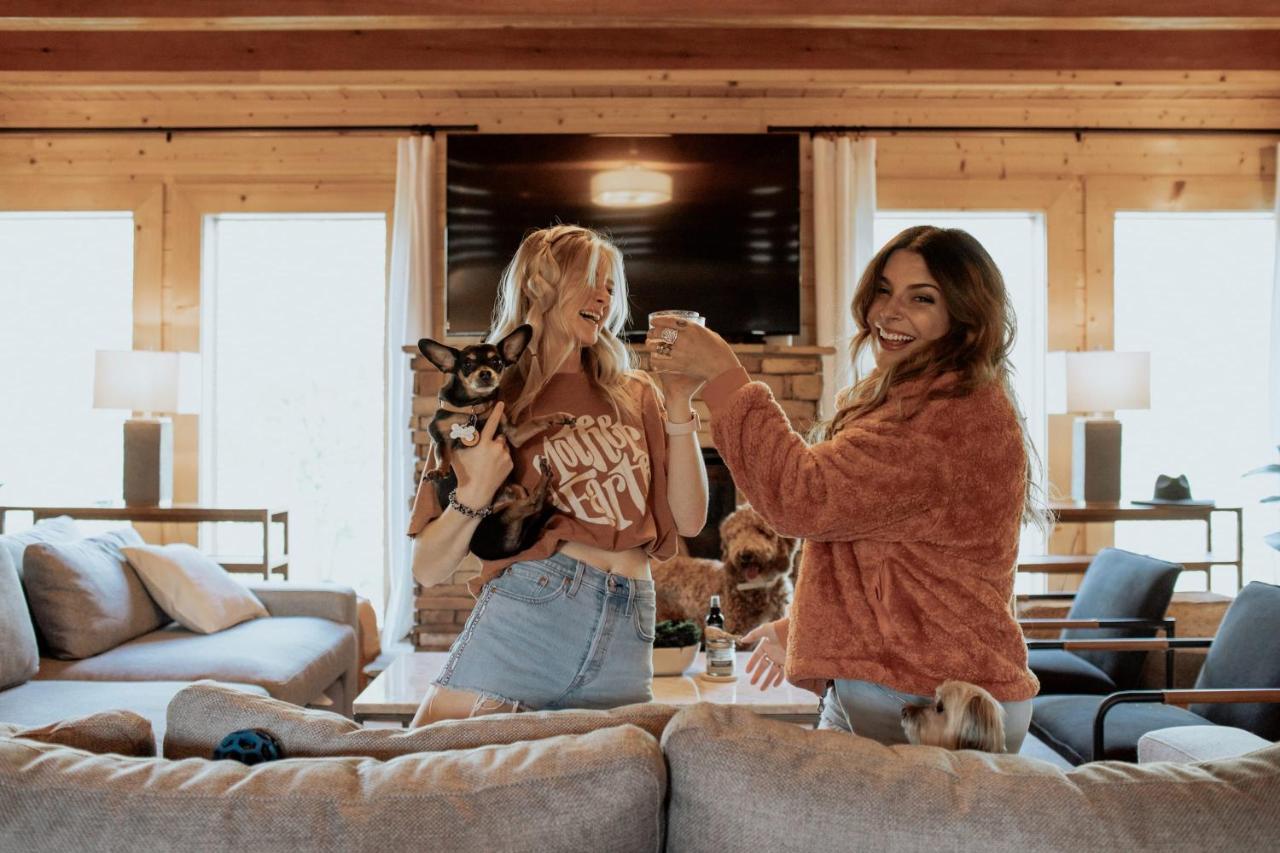 セバービル Gorgeous Large Mountain View Cabin W Hot Tub, Free Wifi, Gamesヴィラ エクステリア 写真